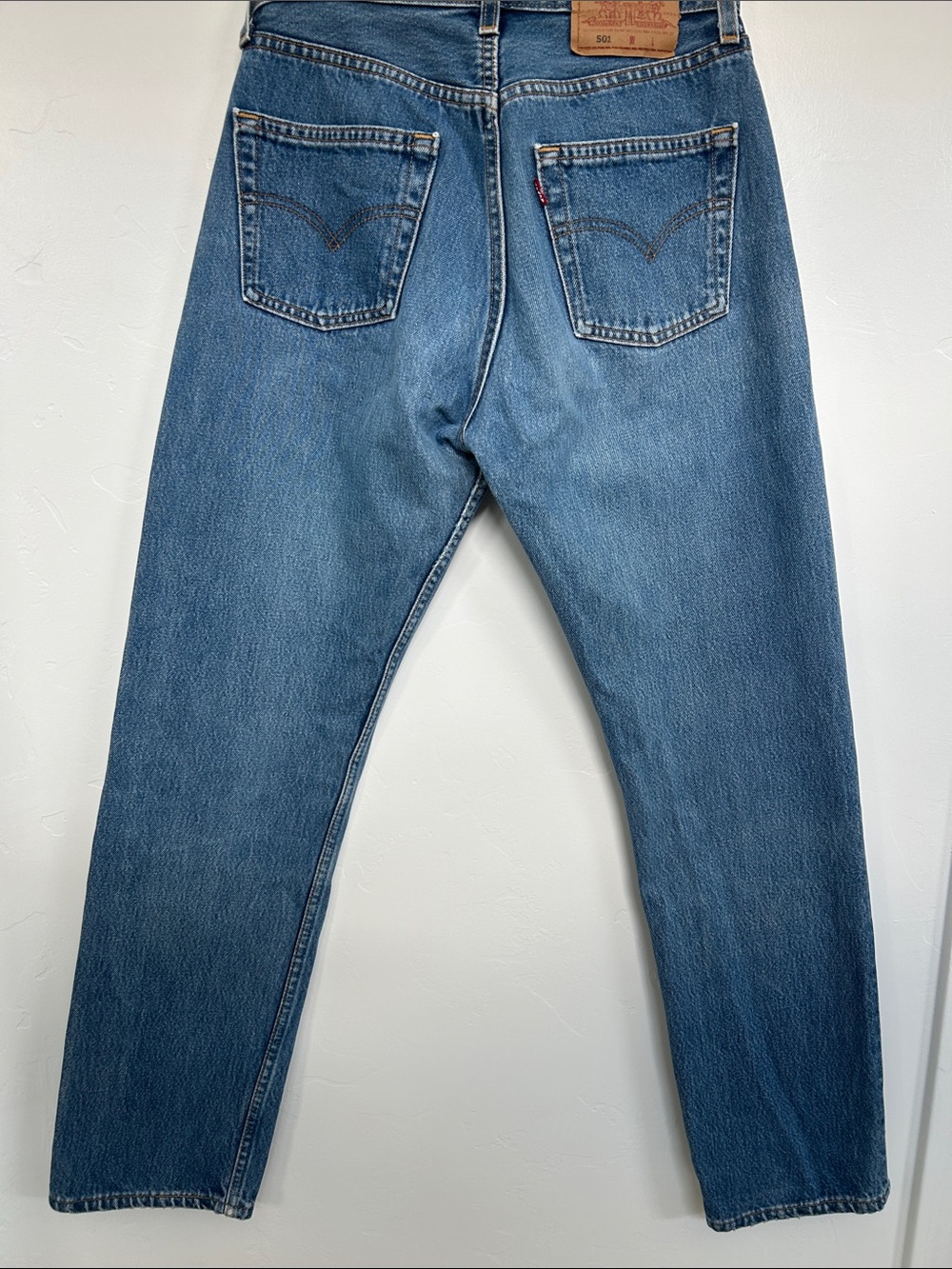 Women’s Levi Strauss 501 Straight Leg Button Fly Jeans Size 29